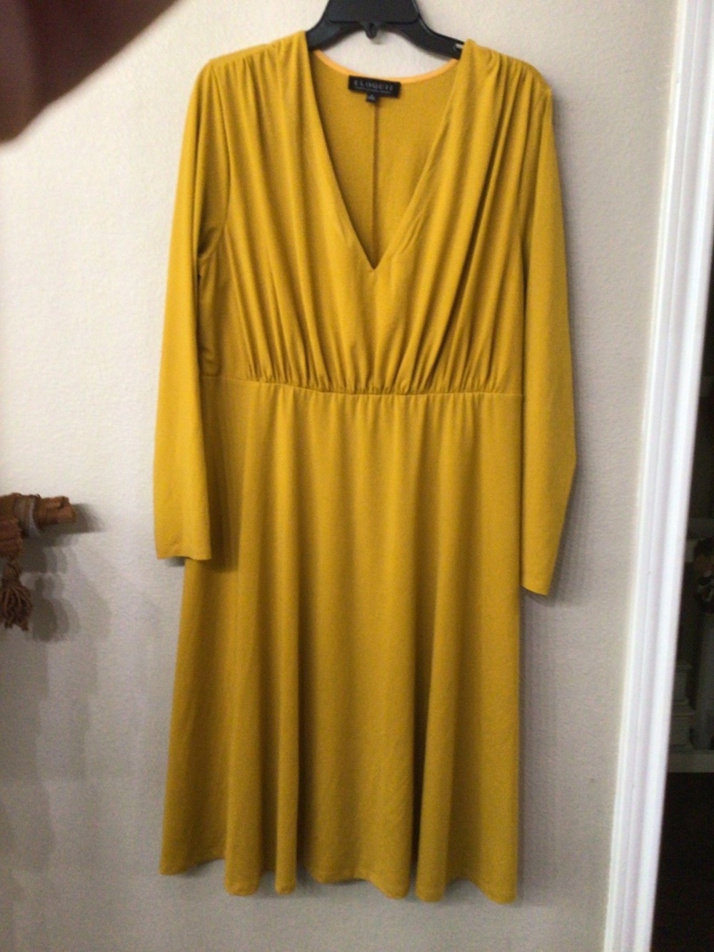 Eloquii mustard color dress. Very simple  but can be dressed up or down. Sz 16